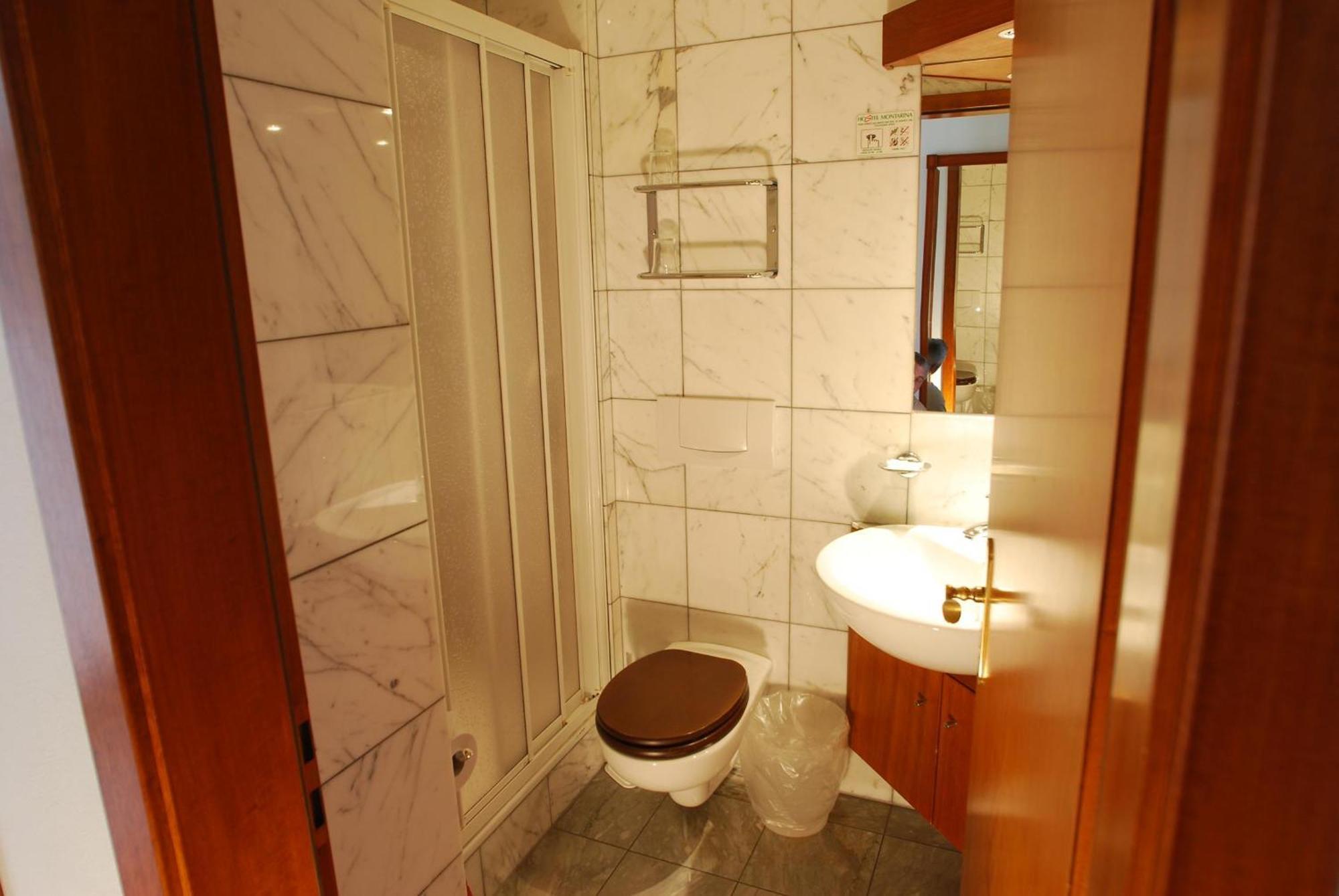 Double Room with Bathroom